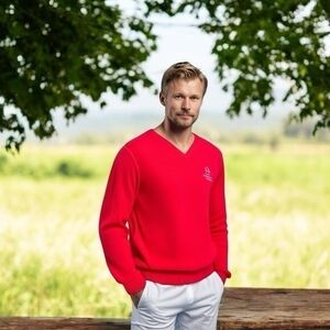 Mercedes Rancho La Costa Men's Red Cotton V-Neck Sweater M Competition Very Good